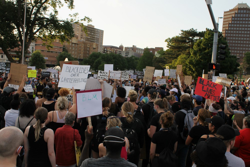 Kansas City unity march held to bridge divide between police